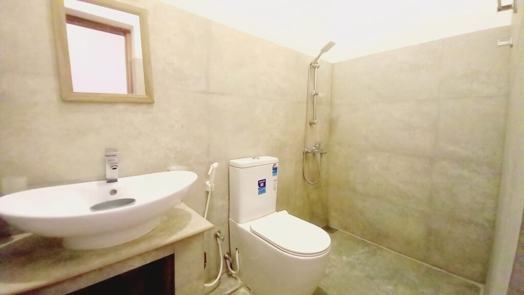 Room for Rent – Kattuwa station road, Palangathure, Negombo