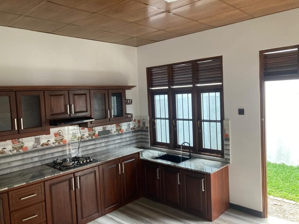 House For Sale – Kadana