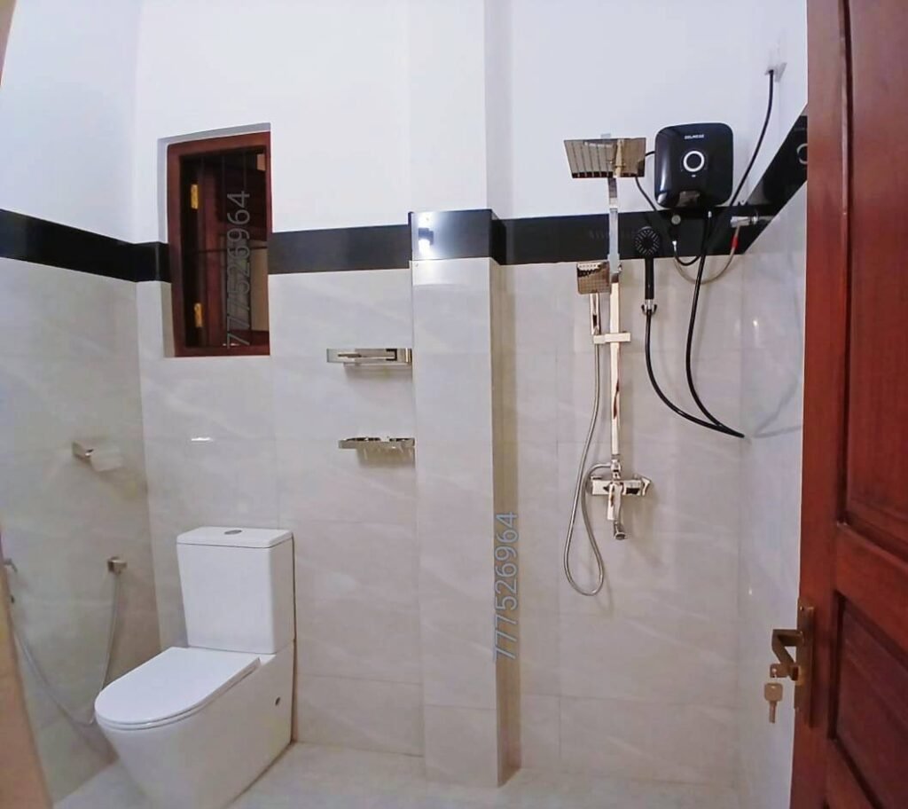 House for Sale – Negombo , Daluwakotuwa