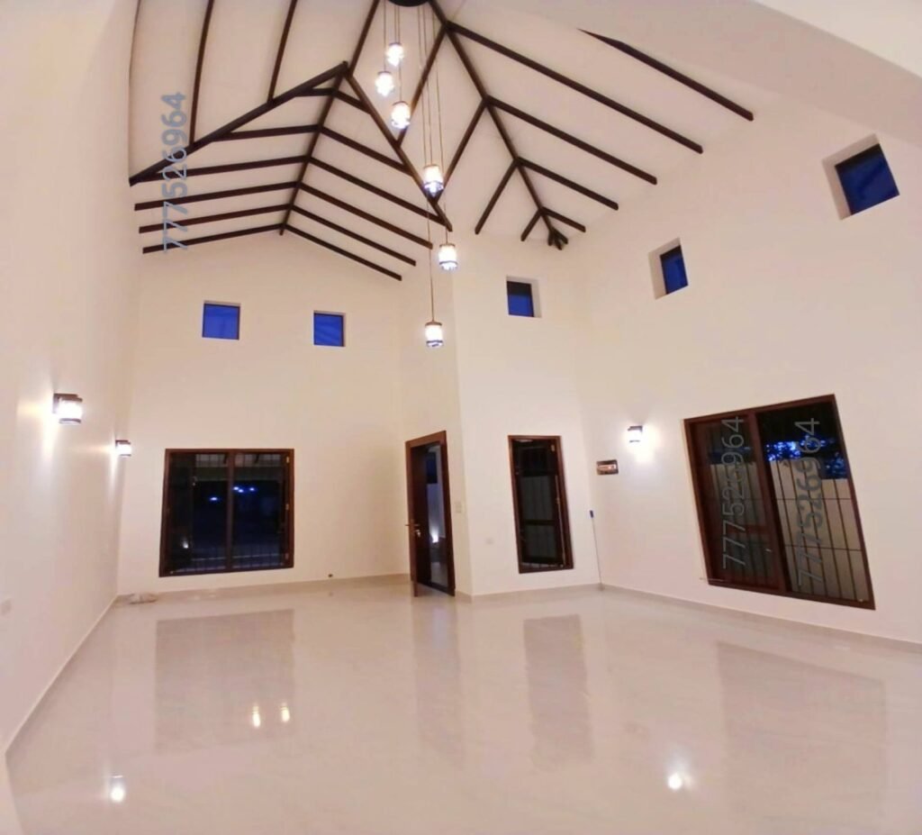 House for Sale – Negombo , Daluwakotuwa