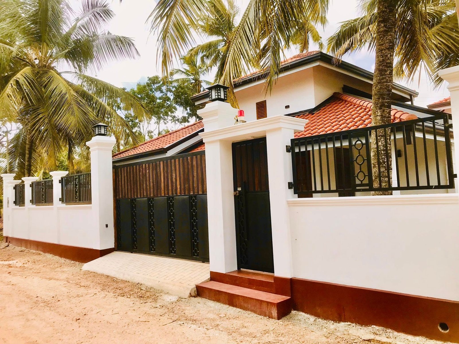 Brand New House For Sale Negombo Daluwakotuwa