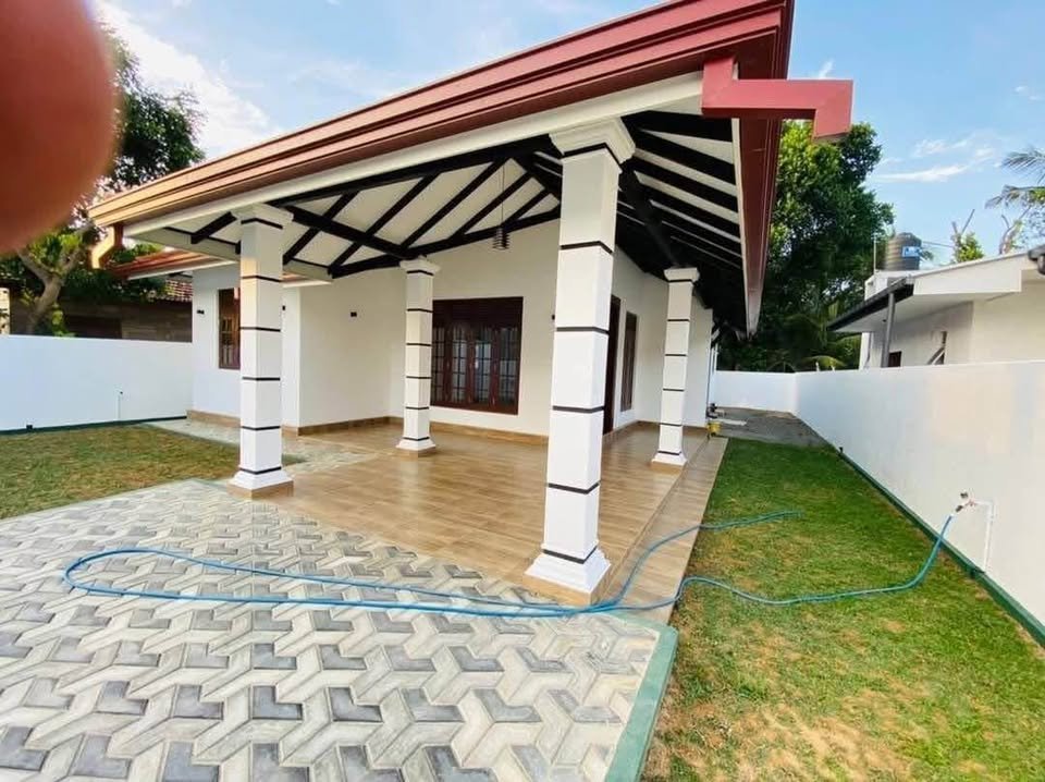 House For Sale – Negombo , Thibirigaskatuwa