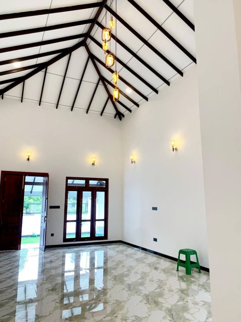 House For Sale – Katana