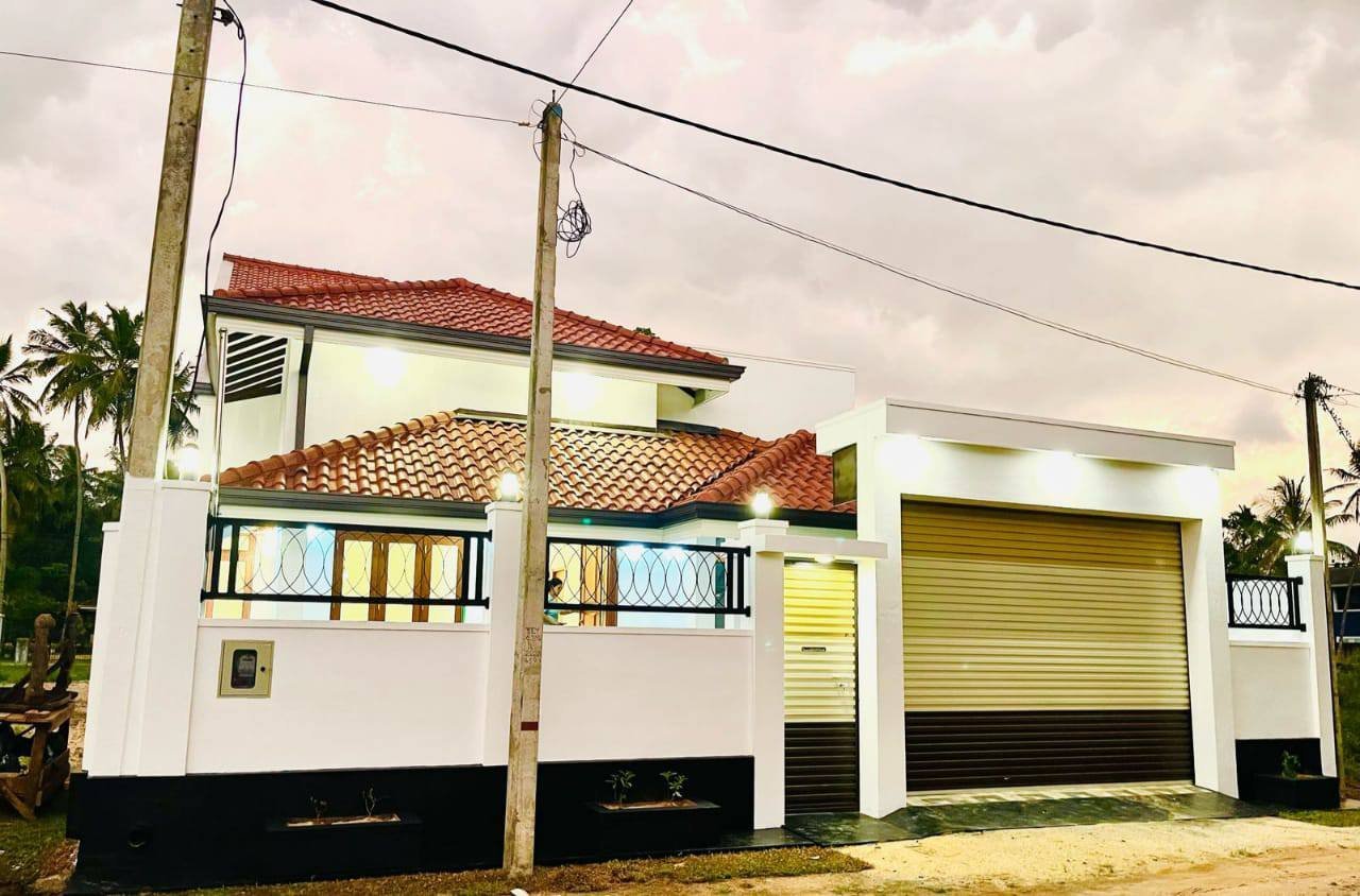 House For Sale – Katana
