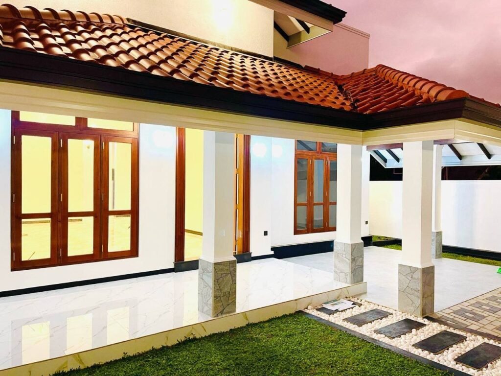 House For Sale – Katana