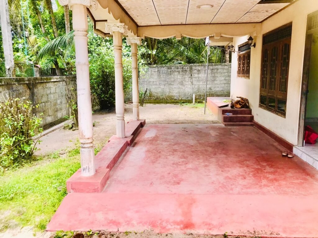 House for Sale Daluwakotuwa