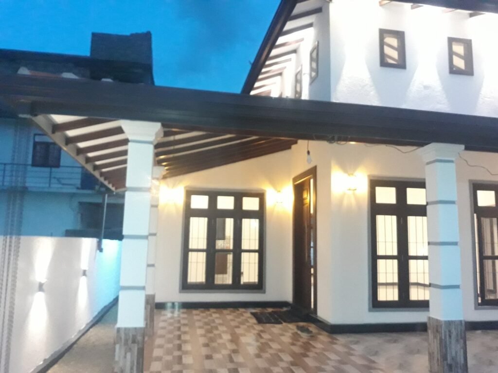 House for Sale – Katuwapitiya