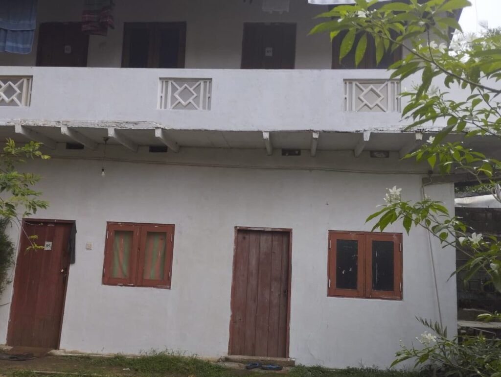 House For Sale – Kurana