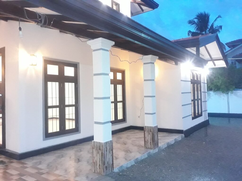 House for Sale – Katuwapitiya