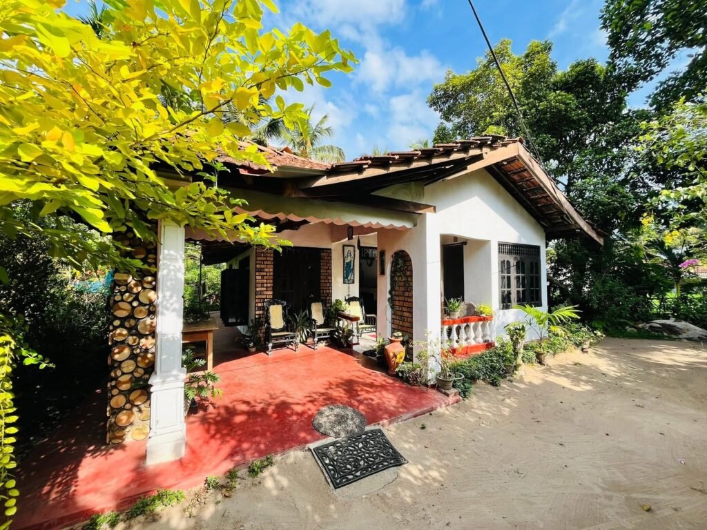 House for Sale – Katana