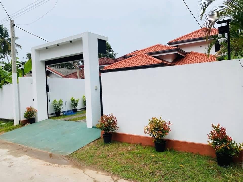 House for Sale – Dalupatha