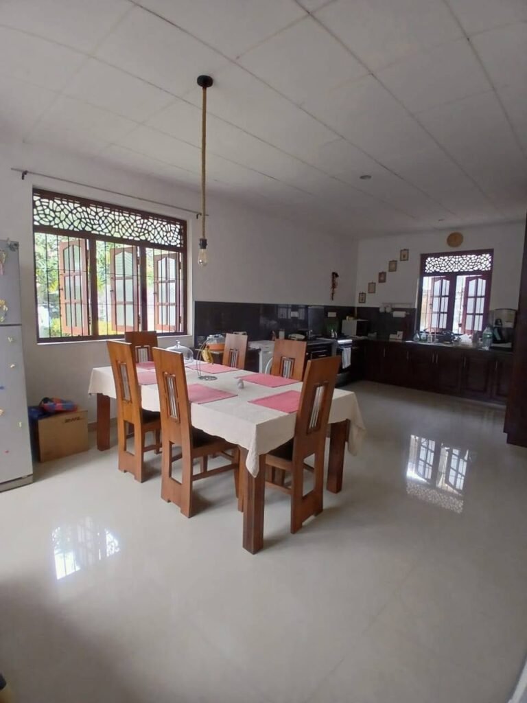 House for Sale – Thimbirigaskatuwa