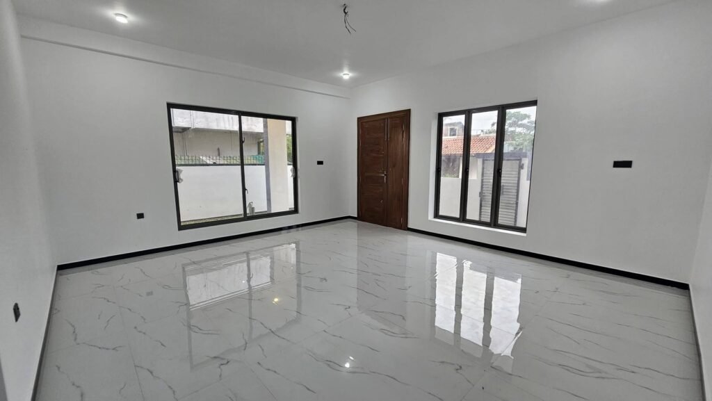 House for Sale – Katuwapitiya