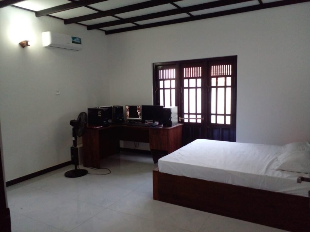 House for Sale – Kadirana
