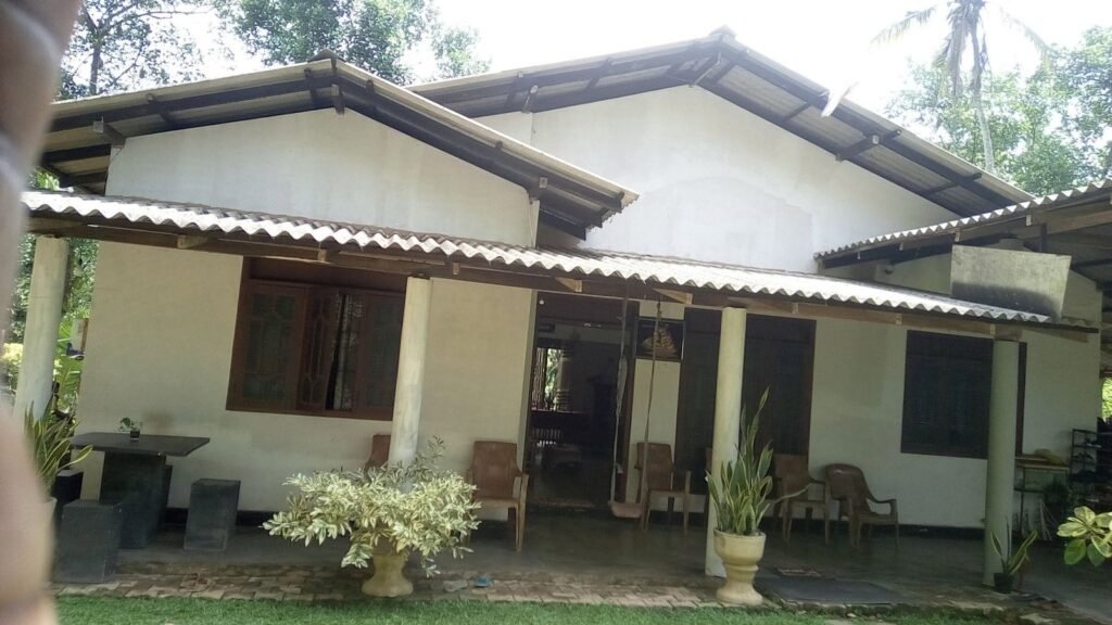 Land with House for Sale – Hunumulla, Diwulapitiya