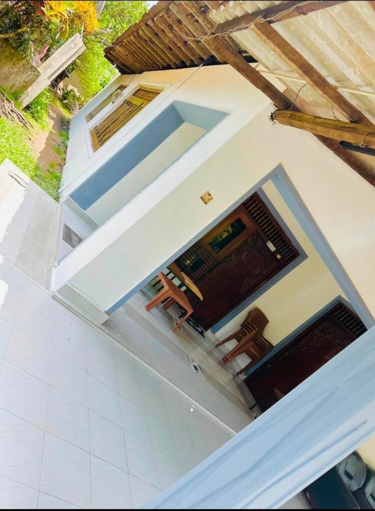 House with Land for Sale – Kimbulapitiya, Negombo