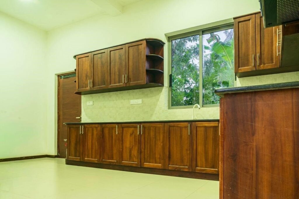 Brand New Luxury House for Sale – Wennappuwa