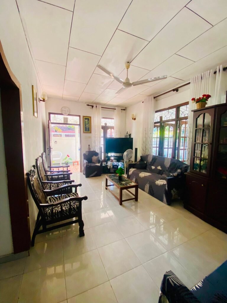 House for Sale – Daluwakotuwa, Negombo