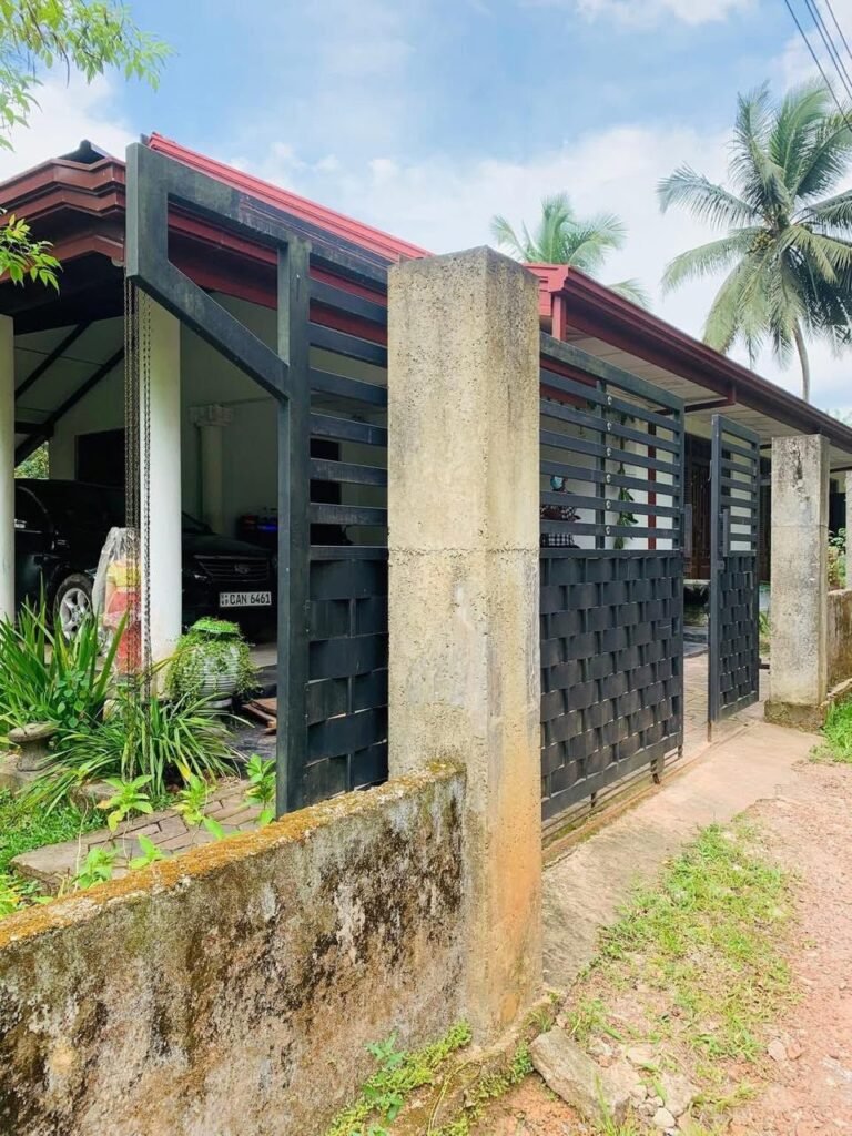 House with Land for Sale – Marandagahamula