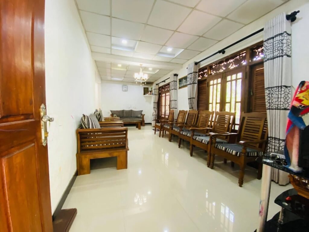 House with Land for Sale – Marandagahamula