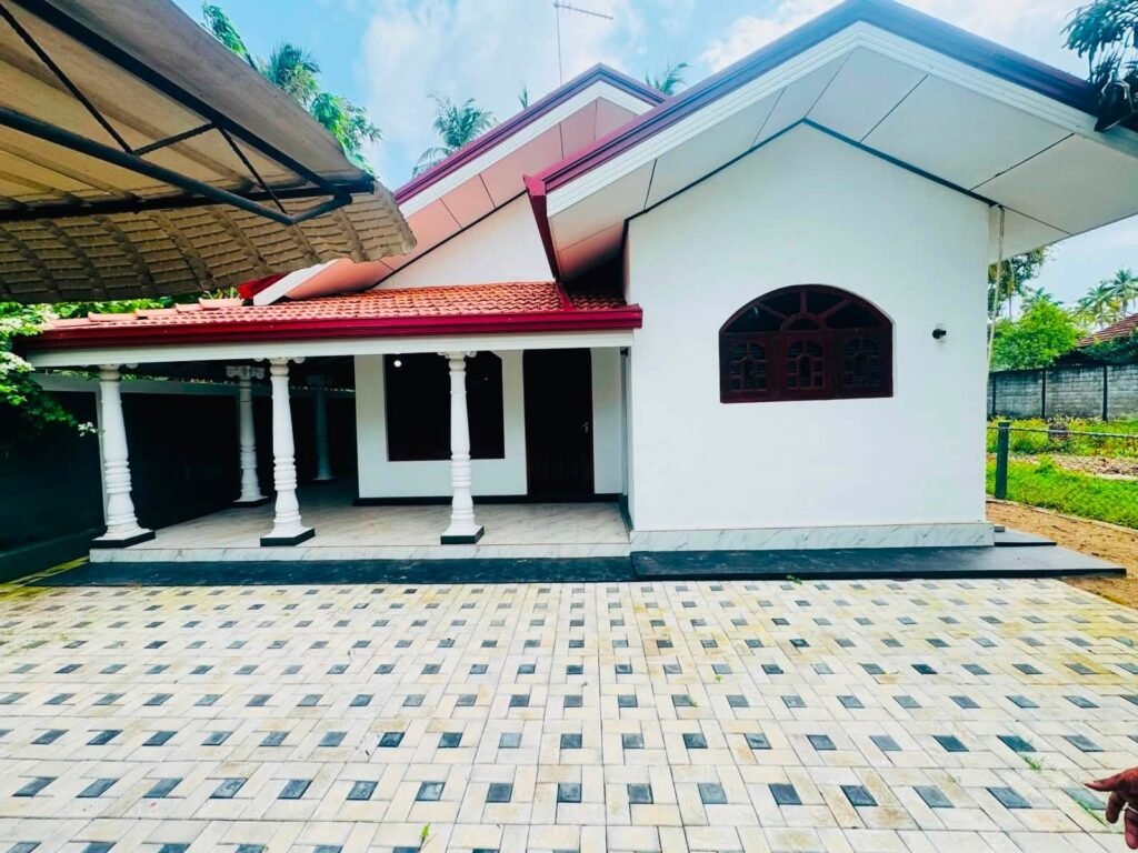 Land sale-Negombo