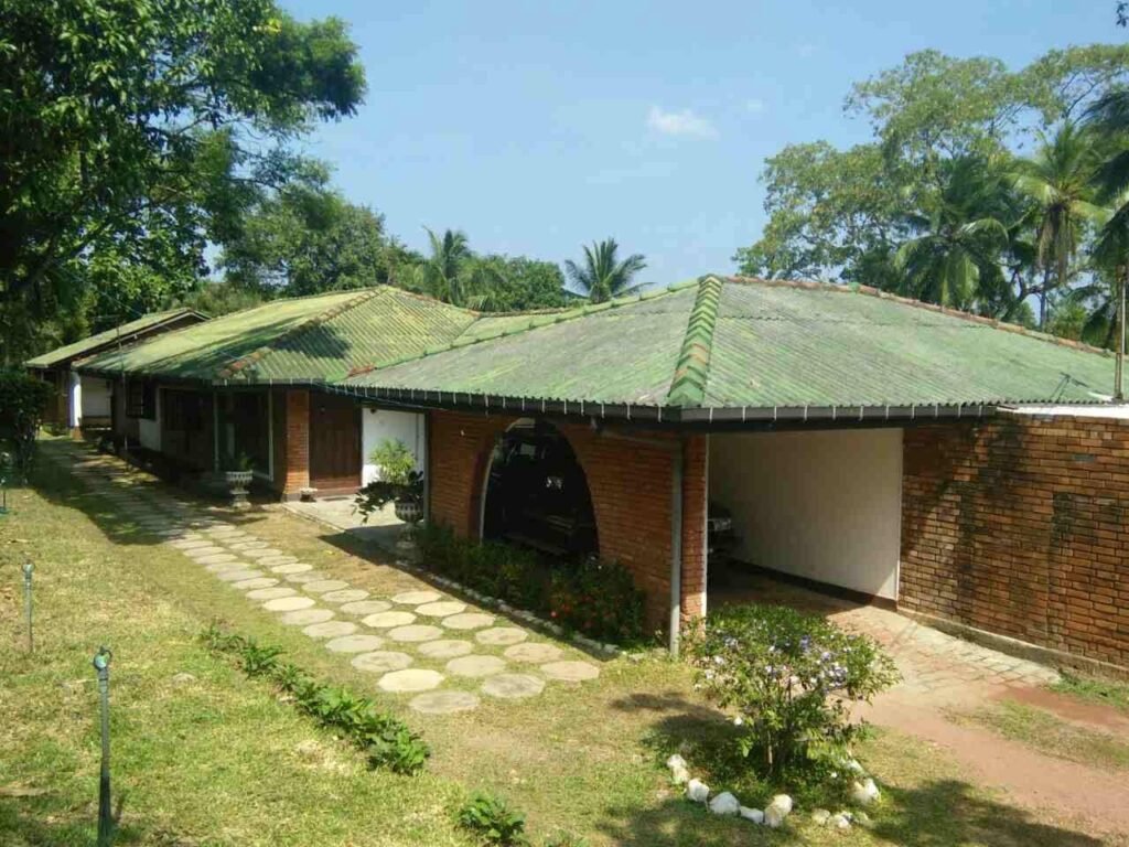 Elegant Villa For Sale – Katana
