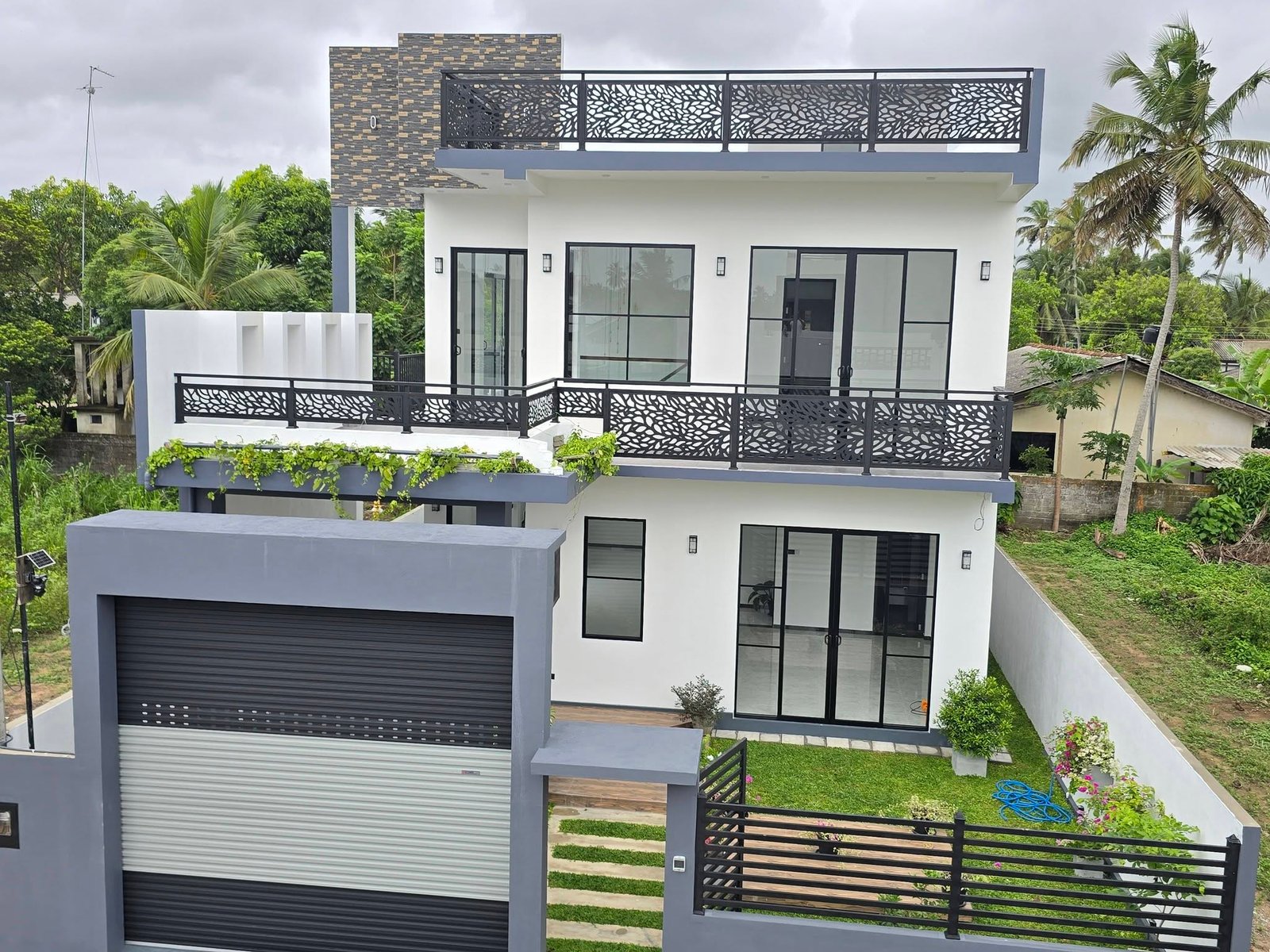 Brand New Luxury Complete 3 Story Modern House for Sale