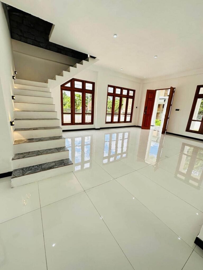 New House for Sale Near Katana