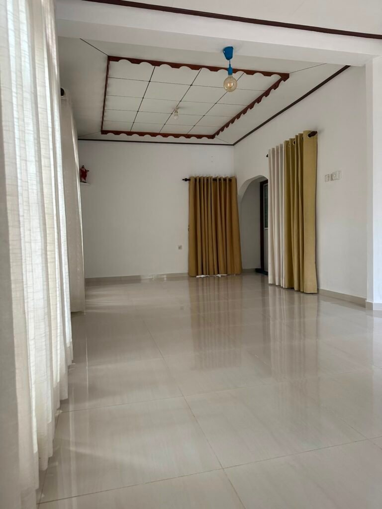 House for Sale in Daluwakutuwwa