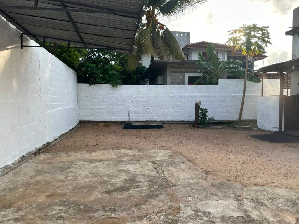 House for Sale in Daluwakutuwwa