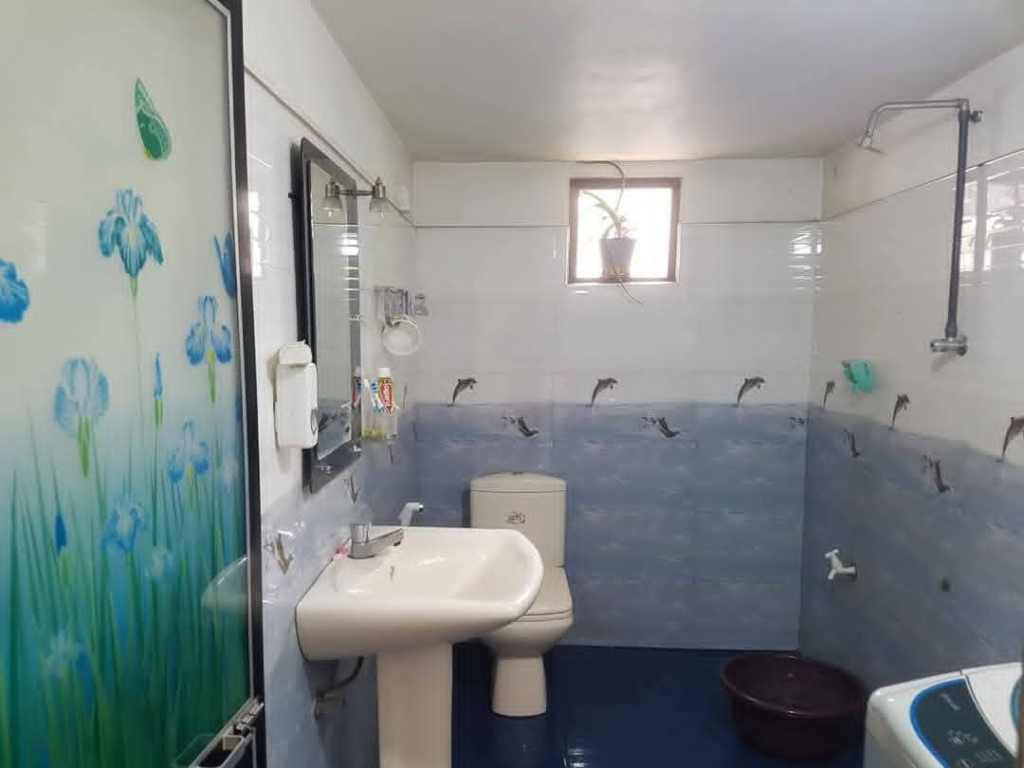 House for Sale in Minuwangoda, Near Katunayake Road
