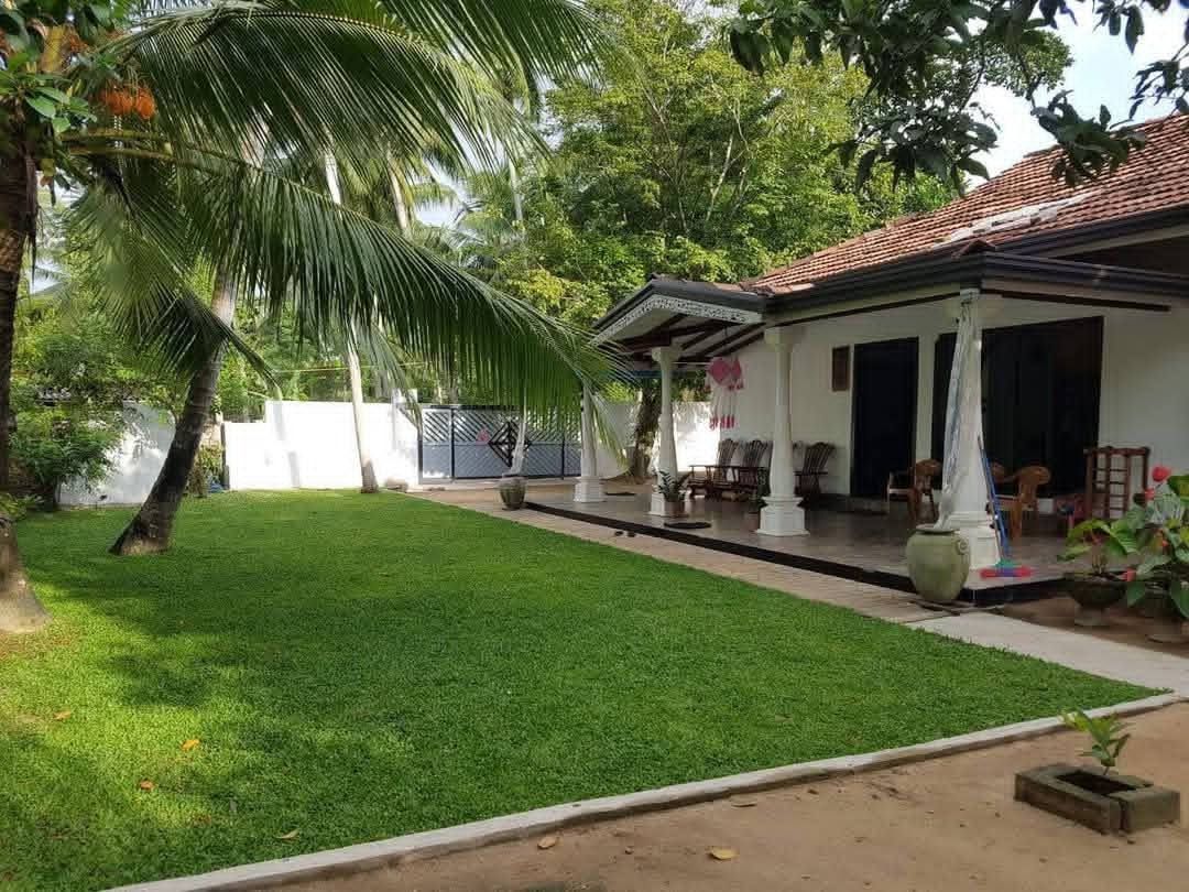 House for Sale in Minuwangoda, Near Katunayake Road