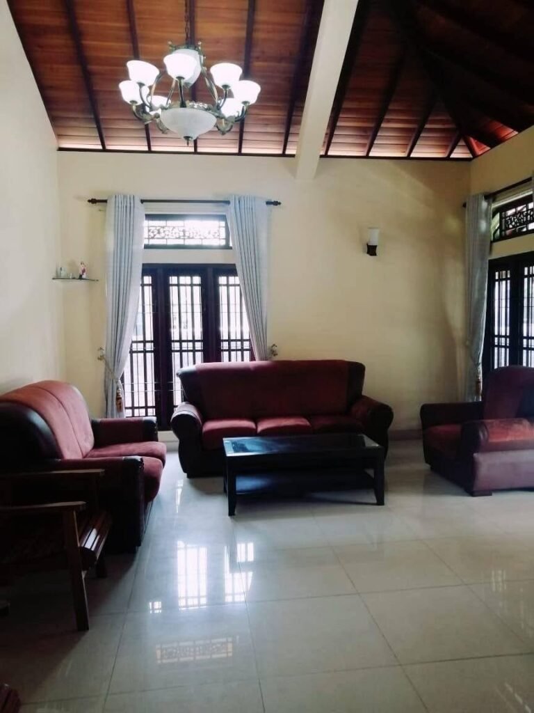 House for Sale in Negombo Kurana