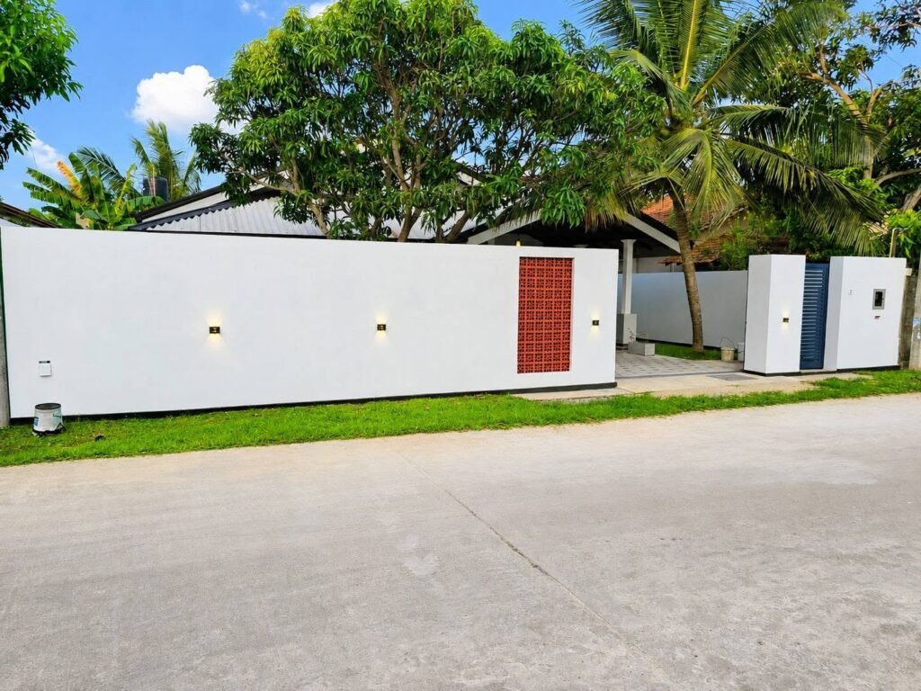 House for Sale in Thimbirigaskattuwa, Negombo