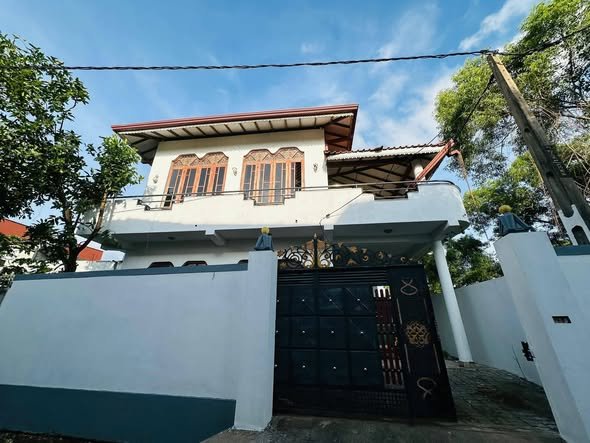 House for Sale in Negombo Town