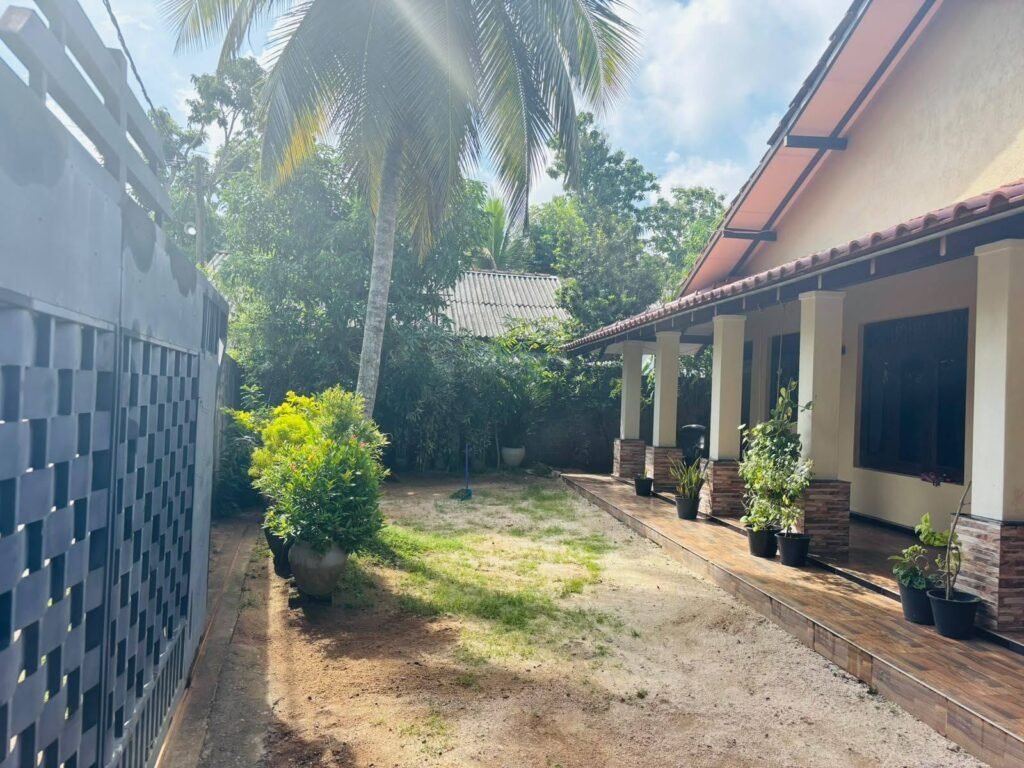 Fully Completed House for Sale – Negombo Y junction