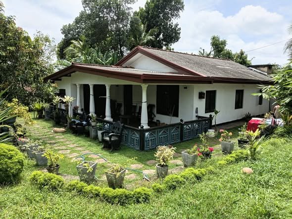 House with Land for Sale in Kandana