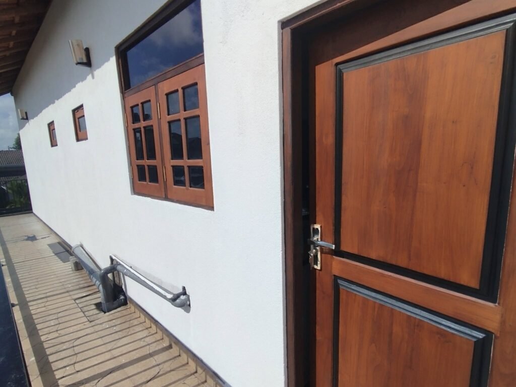 Upper Floor for Rent Near St. Jude Church, Daluwakotuwa