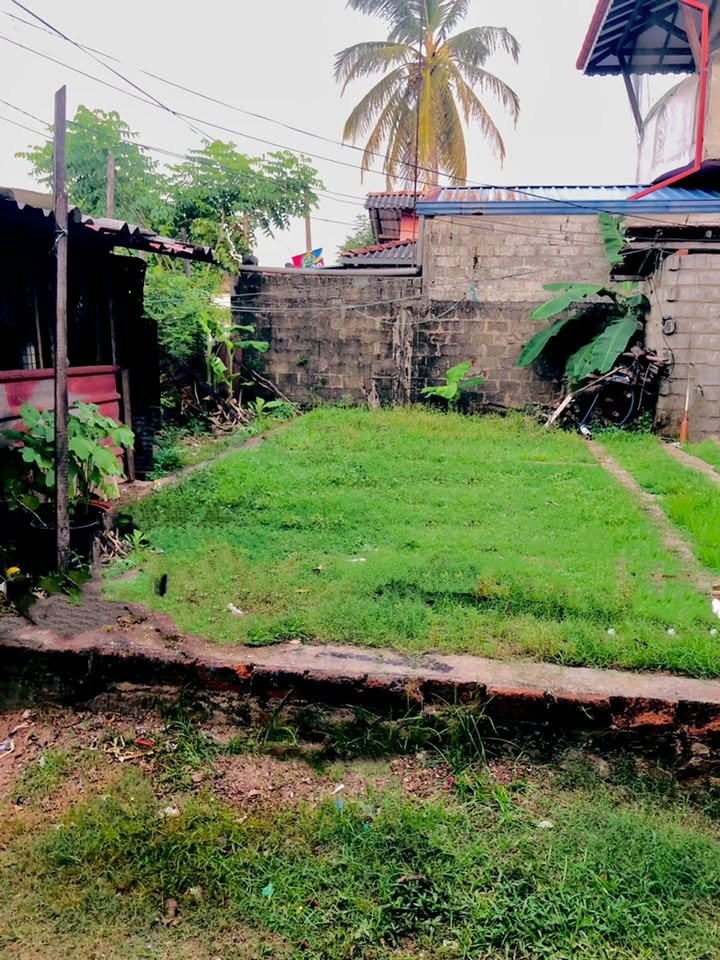Land with House for Sale in Negombo