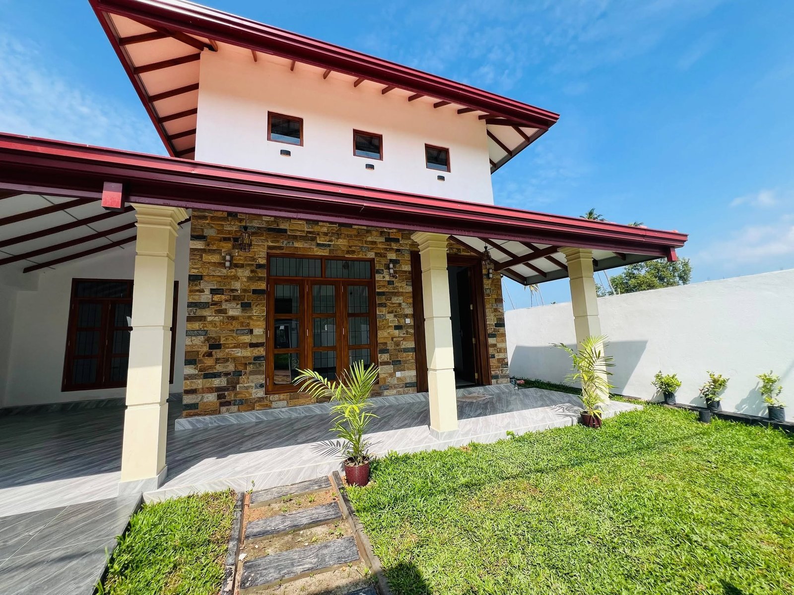 Luxury House for Sale – Katuwapitiya, Negombo