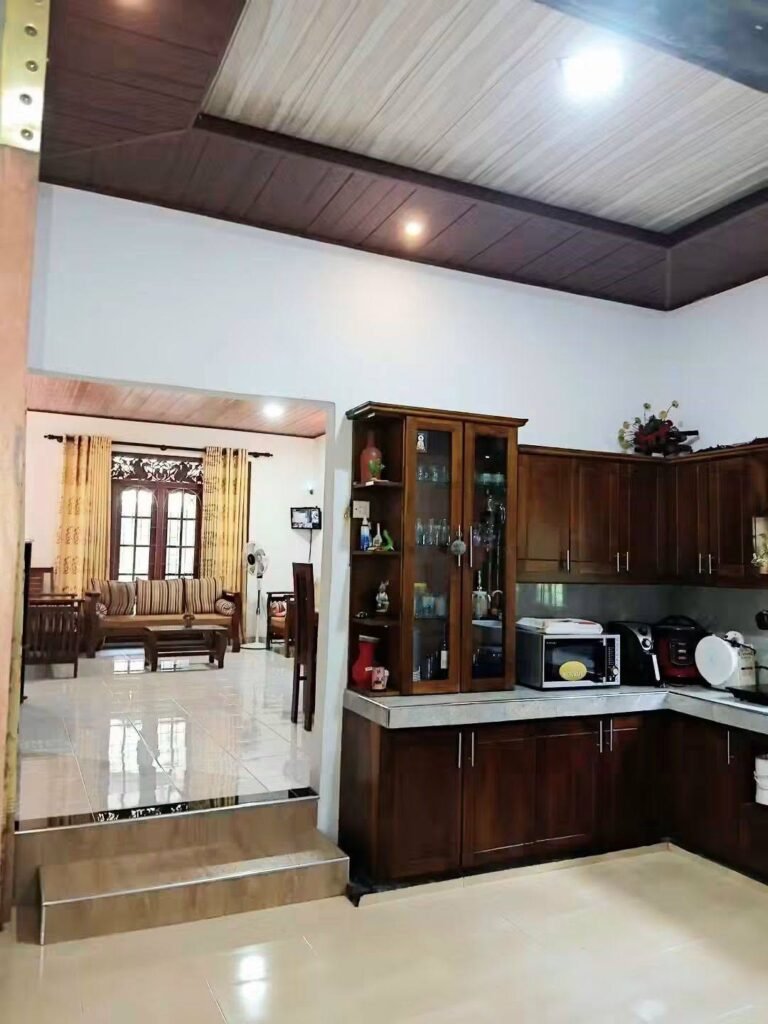 Spacious House for Sale in Minuwangoda