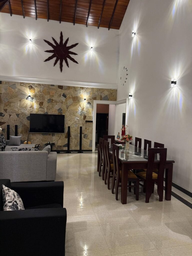 Luxury Fully Furnished House for Sale in Negombo – Daluwakotuwa
