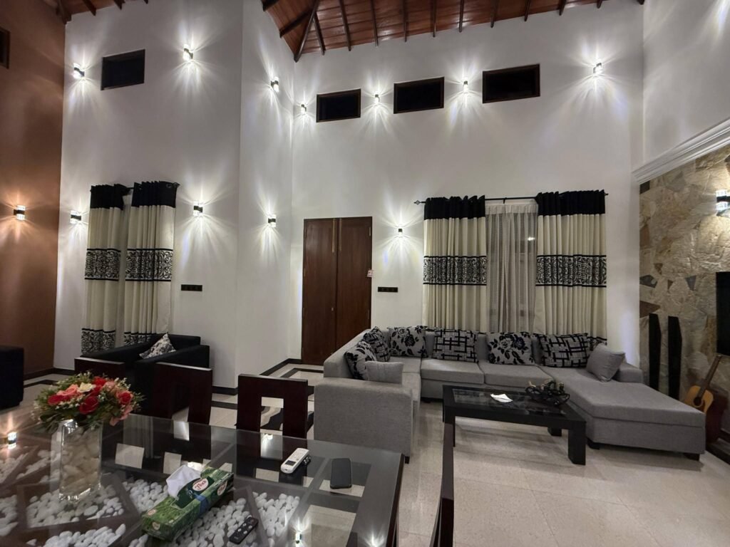 Luxury Fully Furnished House for Sale in Negombo – Daluwakotuwa