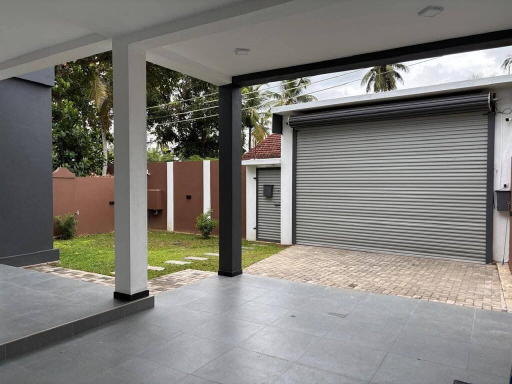 Brand New 2 Story House for Sale in Negombo Kochchikade