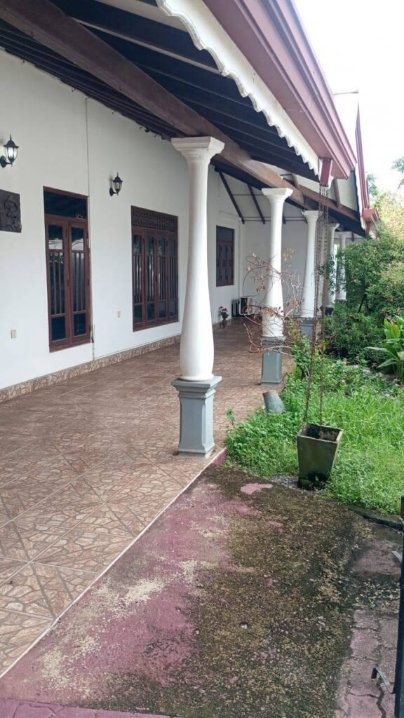 House for Sale in Negombo – Kadirana