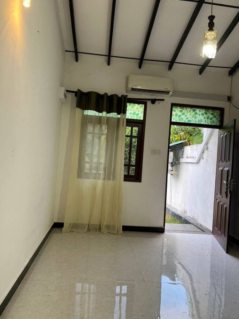 Annex for Rent in Miriswatta, Minuwangoda