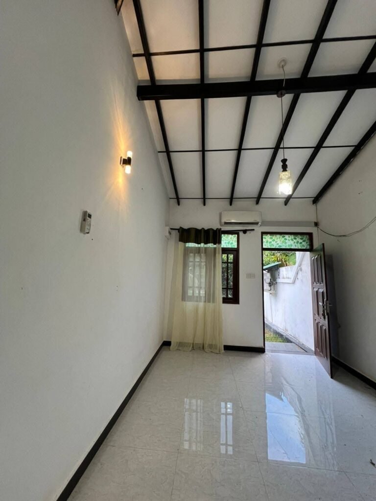 Annex for Rent in Miriswatta, Minuwangoda