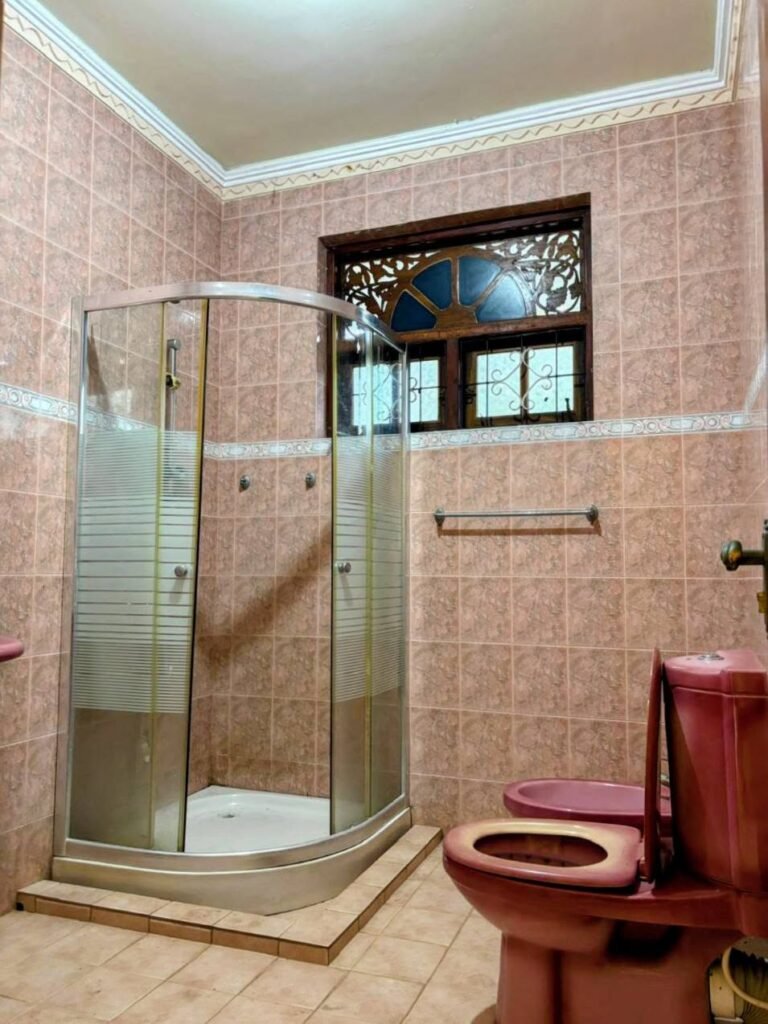 2 Story House for Sale in Negombo Daluwakotuwa