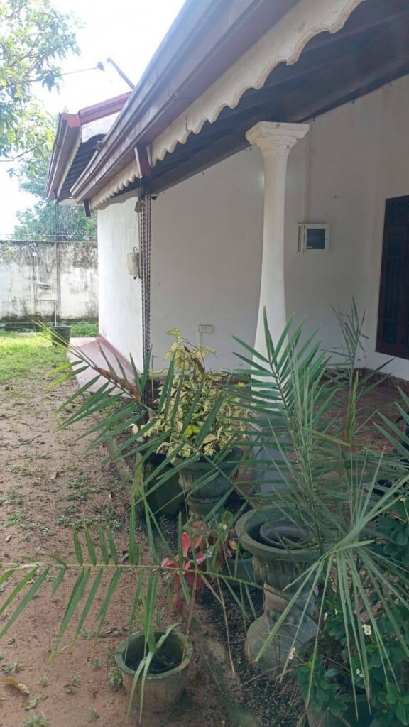 House for Sale in Negombo – Kadirana