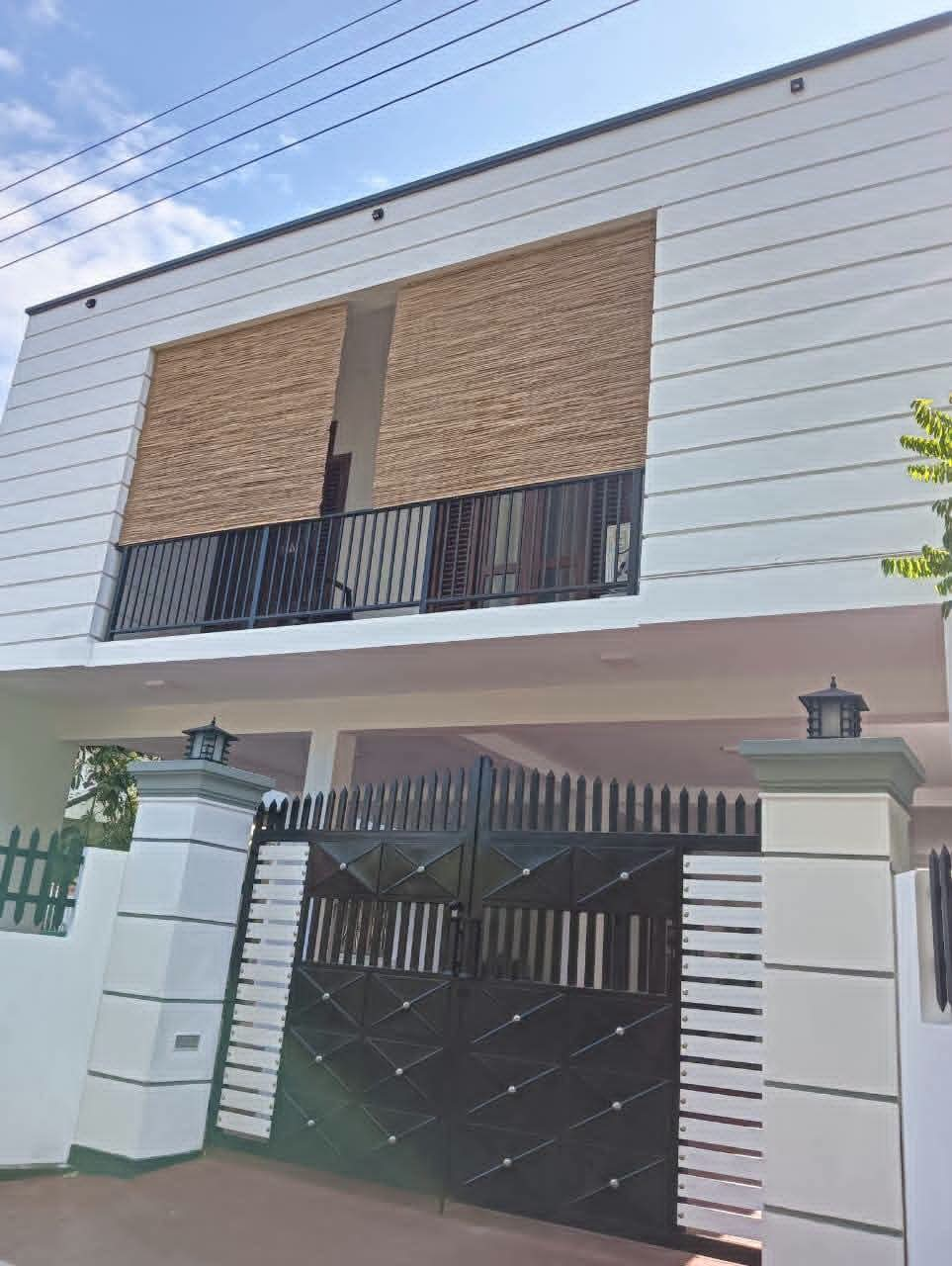 Apartment for Rent in Daluwakotowa
